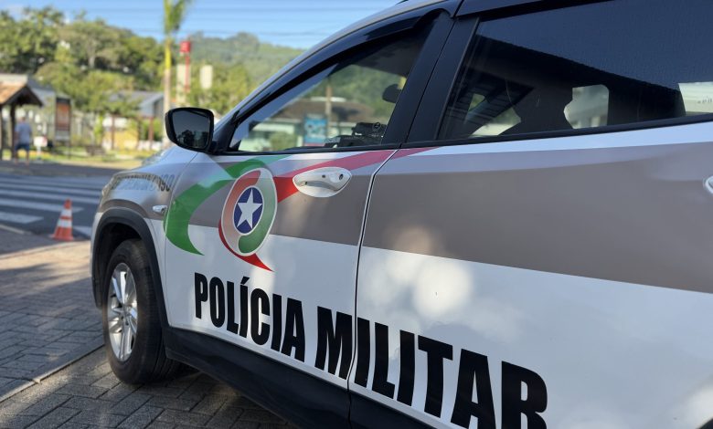 Durante a madrugada, motocicleta é furtada de residência e mobiliza buscas da PM em Indaial