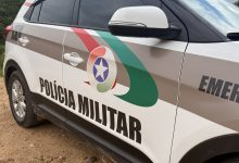 Denúncia de agressão e possível violação de medida protetiva leva homem à delegacia em Timbó