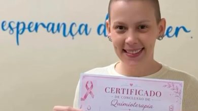 Uma vitória cercada de carinho: jovem comemora fim da quimioterapia em SC