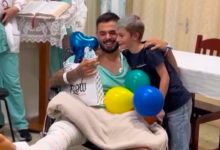 Internado após acidente, pai participa do aniversário do filho em celebração emocionante