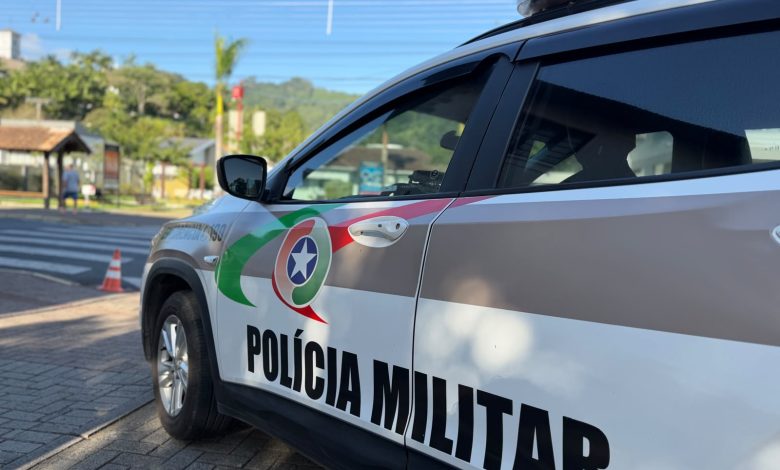 Doutor Pedrinho: PM cumpre mandado e prende homem por dívida de pensão