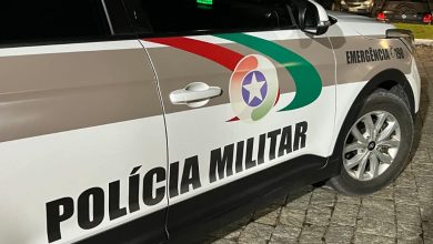 Após invadir a casa da ex-companheira, pai acaba esfaqueado pelo próprio filho em Indaial