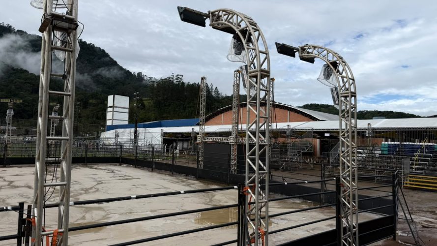 Rodeio, shows e entrada gratuita: 1ª Expo Benedito Novo - Rodeio Country promete entrar para a história do município