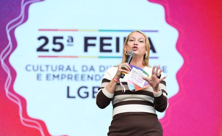 Governo federal lança campanha nacional “Brasil de Todas as Cores” e anuncia avanços para população LGBTQIA+