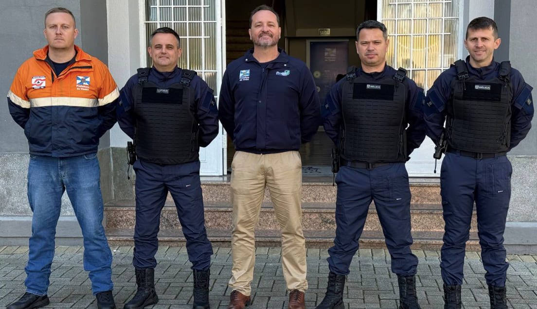 Timbó reforça segurança nas ruas com novos equipamentos para Agentes de Trânsito