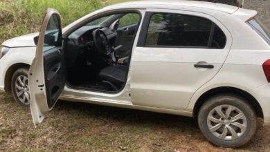 Veículo furtado da Secretaria de Saúde de Indaial é recuperado após perseguição; dois homens são presos