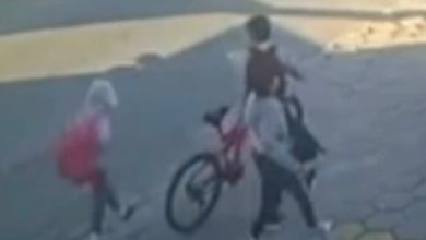 Crianças denunciam que pai as mantinha com a cabeça sob o chuveiro como castigo em SC