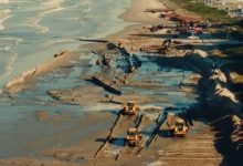 Investimento de R$ 31,5 milhões: Praia de SC entra em transformação com início do alargamento da faixa de areia
