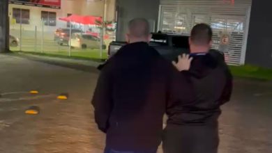 Homem é preso por suspeita de usar vendas e consertos de eletrônicos para aplicar golpes em Blumenau