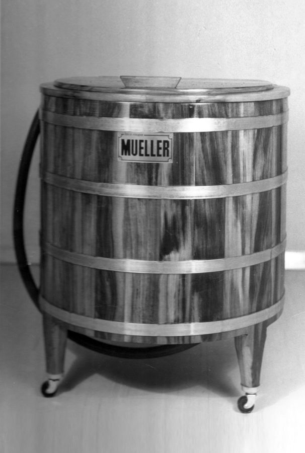 Há 77 anos, uma solução criada dentro de casa em Timbó dava início à história da Mueller