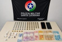 Mulher é presa com cocaína escondida dentro de aspirador de pó em Timbó