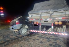 Motorista morre preso às ferragens após colisão na BR-470, em SC; três ficam feridos e bebê de oito meses sai ileso