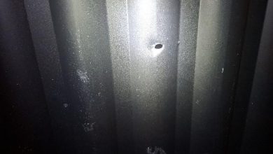 Desentendimento termina com disparos de arma de fogo contra casa em Indaial