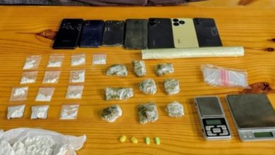 Após tentar fugir da PM de bicicleta, jovem é preso com cocaína, maconha e ecstasy em Timbó