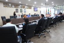 Câmara de Blumenau aprova três projetos em segunda votação e vereador afastado retorna ao Legislativo