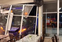 Gerente morre após ônibus invadir restaurante às margens da BR-116 em SC
