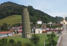 Réplica da Torre de Pisa de R$ 4 milhões será inaugurada no Sul de SC