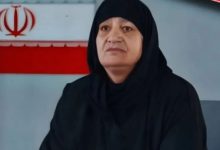 Mulher é condenada à morte após ser acusada de assassinar ao menos 10 maridos em 20 anos