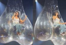 Estrela do country viraliza ao surgir pendurada em gigantesco “saco de brilho” durante show