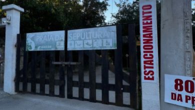 Portão fechado e acesso em jogo: Justiça de SC manda liberar caminho para a Praia da Sepultura