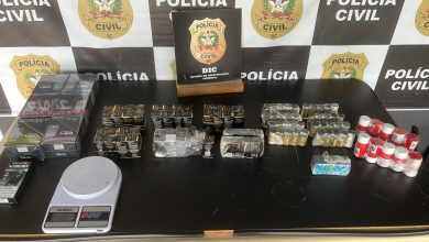 Operação contra o tráfico prende três e apreende armas e drogas em Indaial e região