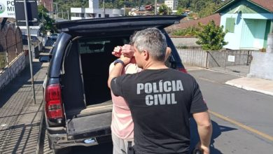 Homem é preso suspeito de abusar de adolescentes e usar ‘entidade espiritual’ para atraí-los em SC