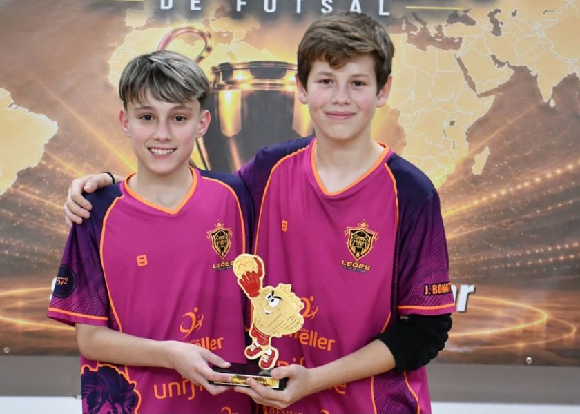 É campeão! Academia Leões leva Timbó ao topo da Supercopa América de Futsal Sub-13