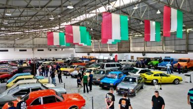 1º Encontro de Carros Antigos reúne clássicos e transforma Rodeio em um museu sobre rodas