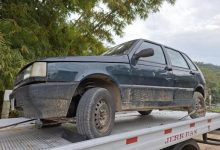 Menos de 10 horas após furto, Fiat Uno é encontrado abandonado com a chave na ignição em Indaial