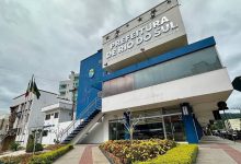 Rio Itajaí-Açu pode chegar a 9,5 metros e superar nível de emergência em Rio do Sul