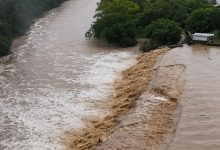 Rio Itajaí-Açu pode chegar a 9,5 metros e superar nível de emergência em Rio do Sul
