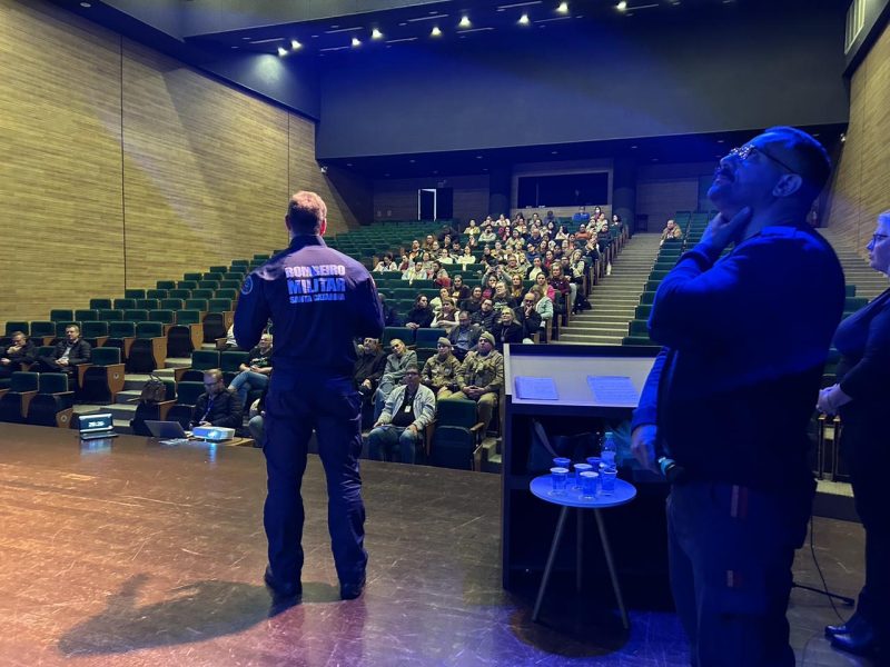 “Que o melhor aconteça”: Timbó lança PlanCon-Edu Multirriscos para preparar escolas para situações de risco