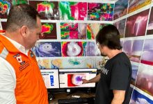 Prefeito Flávio Buzzi discute com meteorologista Piter Scheuer estratégias para preparar Timbó para o El Niño