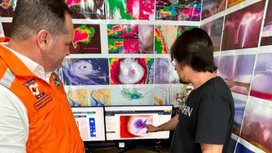 Prefeito Flávio Buzzi discute com meteorologista Piter Scheuer estratégias para preparar Timbó para o El Niño