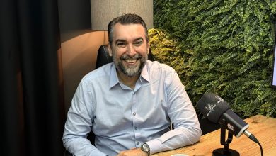 Advogado de Timbó critica burocracia do Judiciário, fala sobre Inteligência Artificial e relembra entrada na política