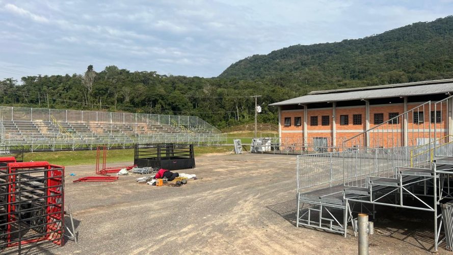 Preparativos a todo vapor: Expo Ascurra está chegando com shows, 1º Rodeio Country e entrada gratuita