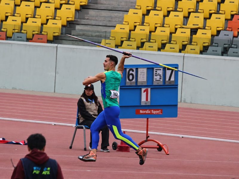 Atleta de Timbó faz história no lançamento de dardo e é convocado pela segunda vez para a Seleção Brasileira