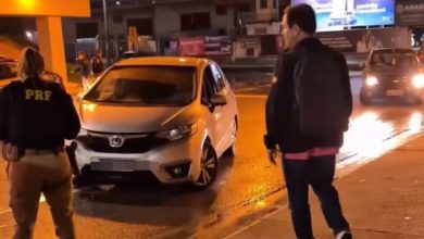 “O povo agonizando e a PRF fazendo blitz”: deputado cobra ação após granizo destruir casas em Biguaçu