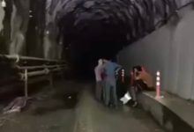 Exército do Nepal resgata 350 trabalhadores presos em túnel durante graves enchentes