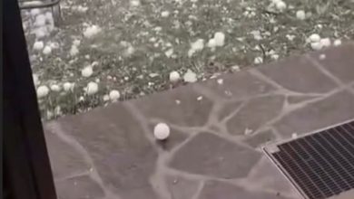 ‘Chuva de pedras’ do tamanho de ovos assusta moradores e causa estragos em 60% de município gaúcho
