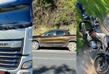 Colisão entre carreta, moto e caminhonete deixa motociclista ferido na BR-470 em Apiúna