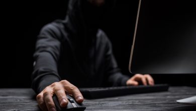 Conquistava pelo coração e cobrava pelo bolso? Homem é preso após aplicar golpe sentimental que teria rendido R$ 27 mil e feito vítimas em SC e PR
