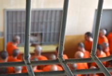 Detento confessa assassinato de colega e corpo é encontrado dentro de cela em Blumenau