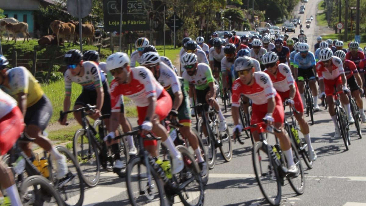 Timbó entra na rota da 27ª Volta Ciclística de Santa Catarina com 150 ciclistas