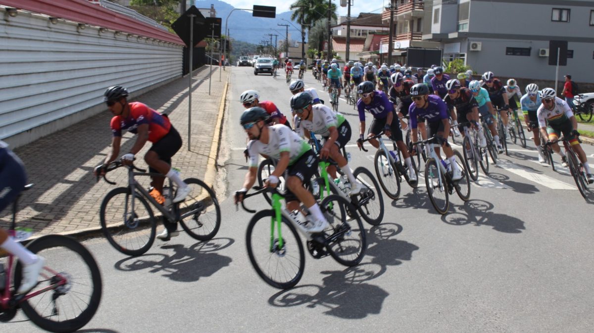 Timbó entra na rota da 27ª Volta Ciclística de Santa Catarina com 150 ciclistas