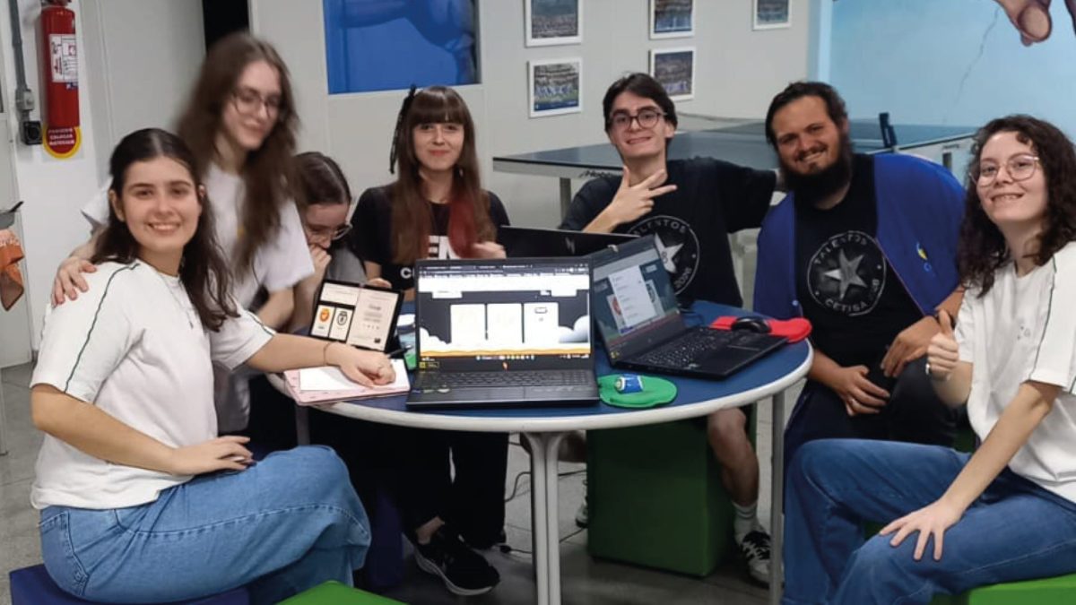 Escola de Timbó é nº 1 do Brasil em competição de inteligência socioemocional