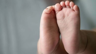 Padrasto é condenado a 53 anos após torturar menina de 1 ano até a morte em SC