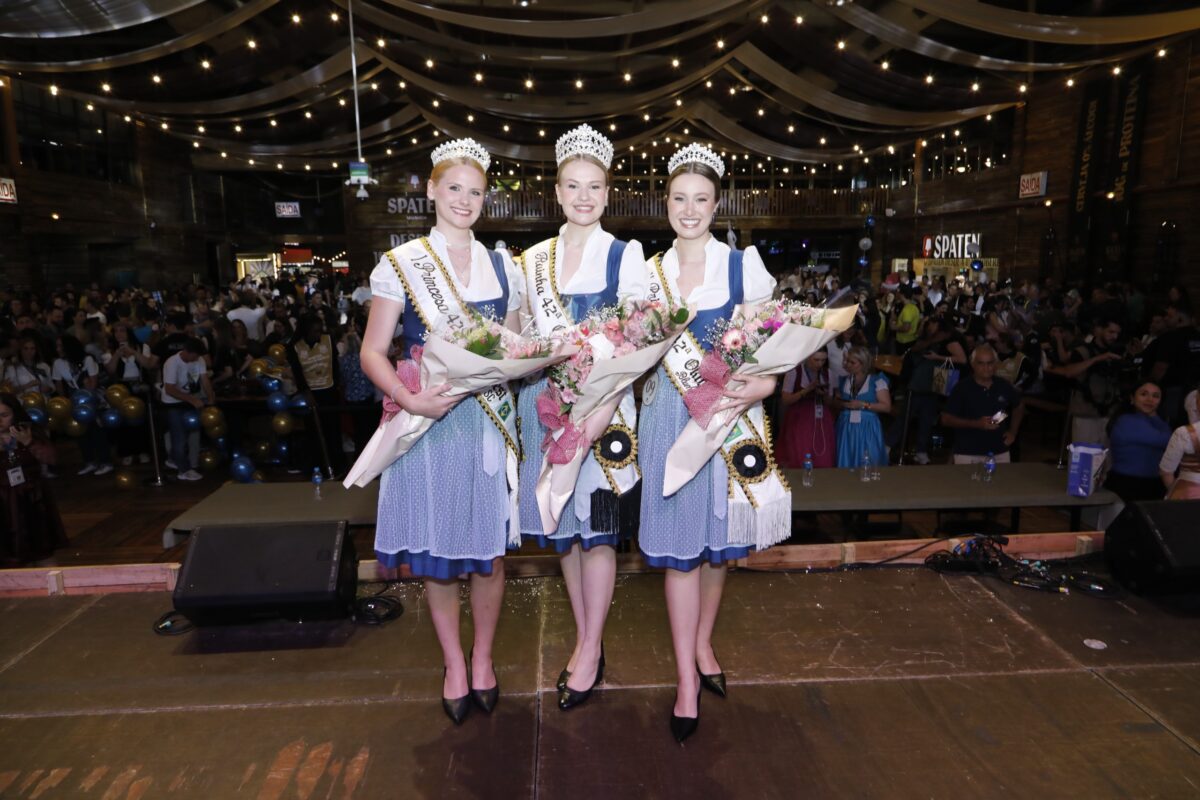 Oktoberfest Blumenau escolhe nova realeza para edição de 2027