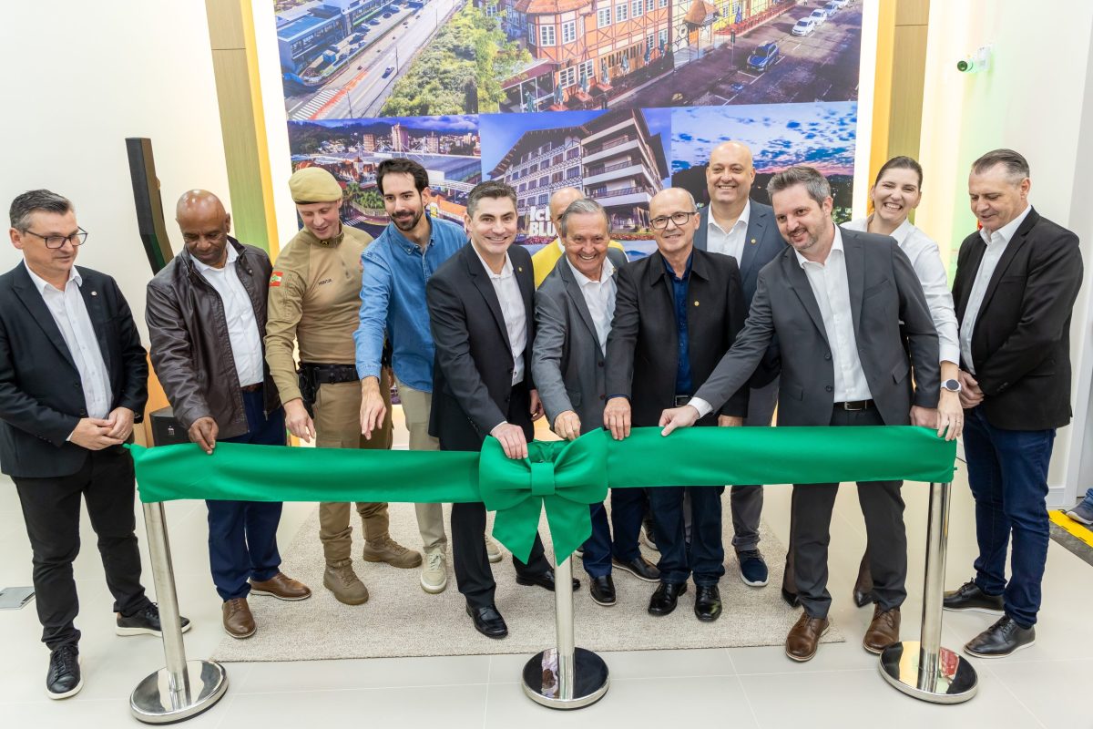 Sicredi amplia presença em Blumenau e inaugura nova agência no bairro Fortaleza