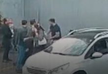Homem é indiciado após agredir companheira e dono de estacionamento em Blumenau